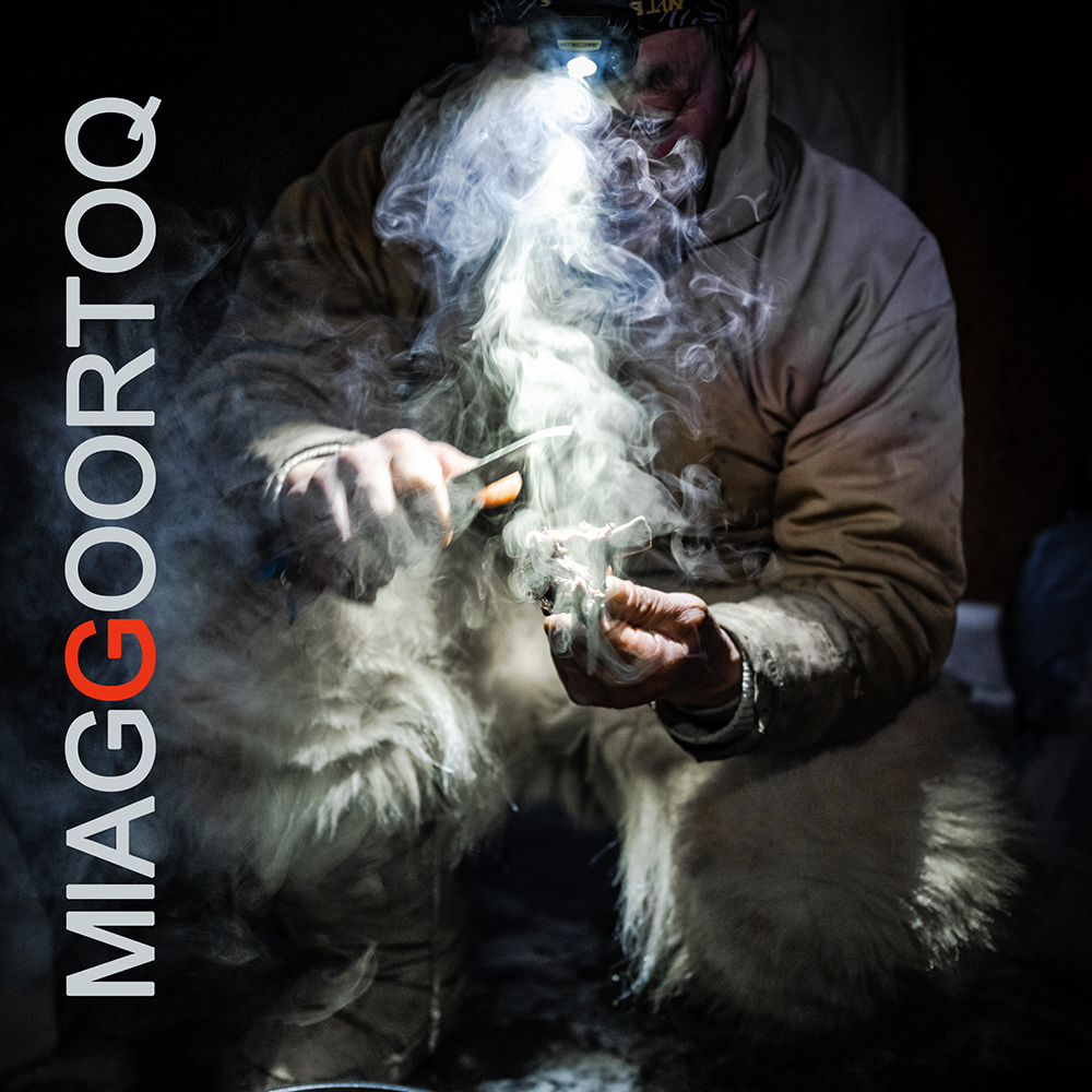 MIAGGOORTOQ （ミアゴート）個展開催のお知らせ | 遠藤 励 作品展「MIAGGOORTOQ」（ミアゴート）
-人類ルーツをひもとく北極先住民の現在-